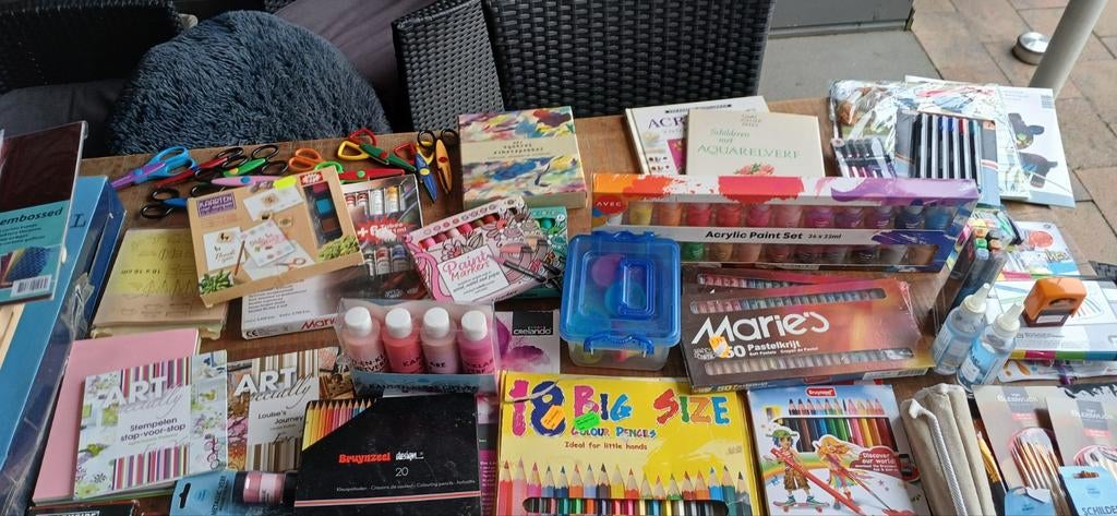 Grote partij knutsel- en verfspullen voor creatievelingen, Overige thema's, Meerkleurig, Ophalen of Verzenden, Zo goed als nieuw