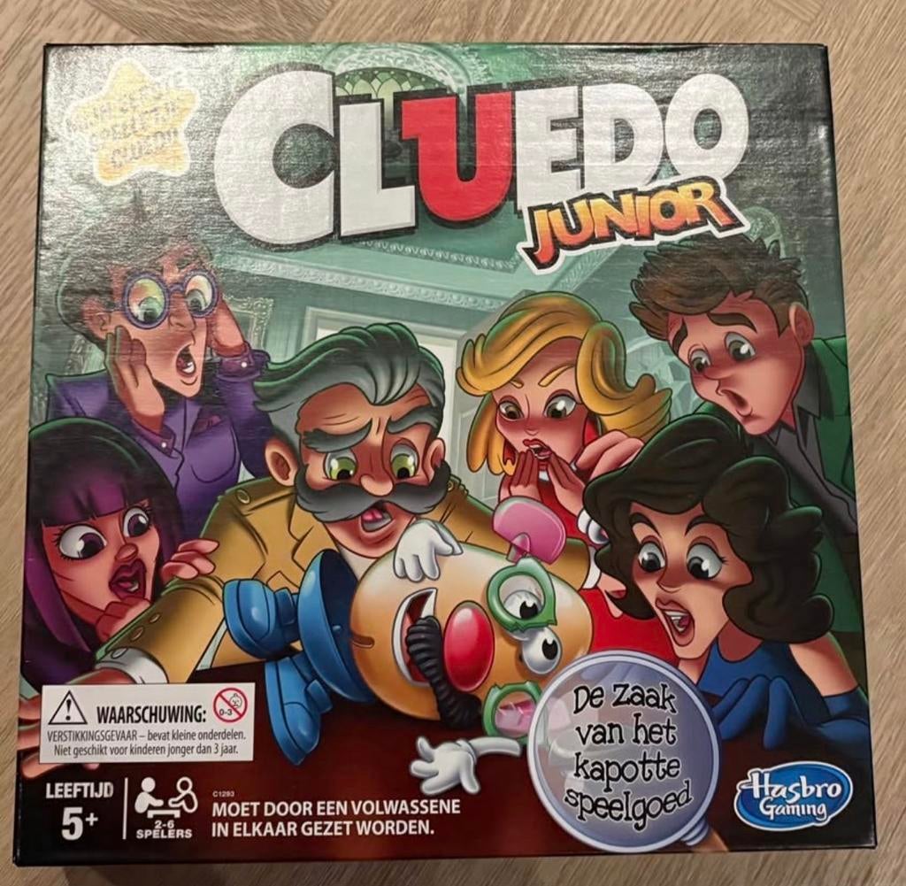 Cluedo Junior, Hobby en Vrije tijd, Gezelschapsspellen | Bordspellen, Drie of vier spelers, Ophalen of Verzenden, Gebruikt