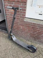 Segway Ninebot E25E elektrische step met oplader, Fietsen en Brommers, Steps, Ophalen, Gebruikt, Elektrische step (E-scooter)