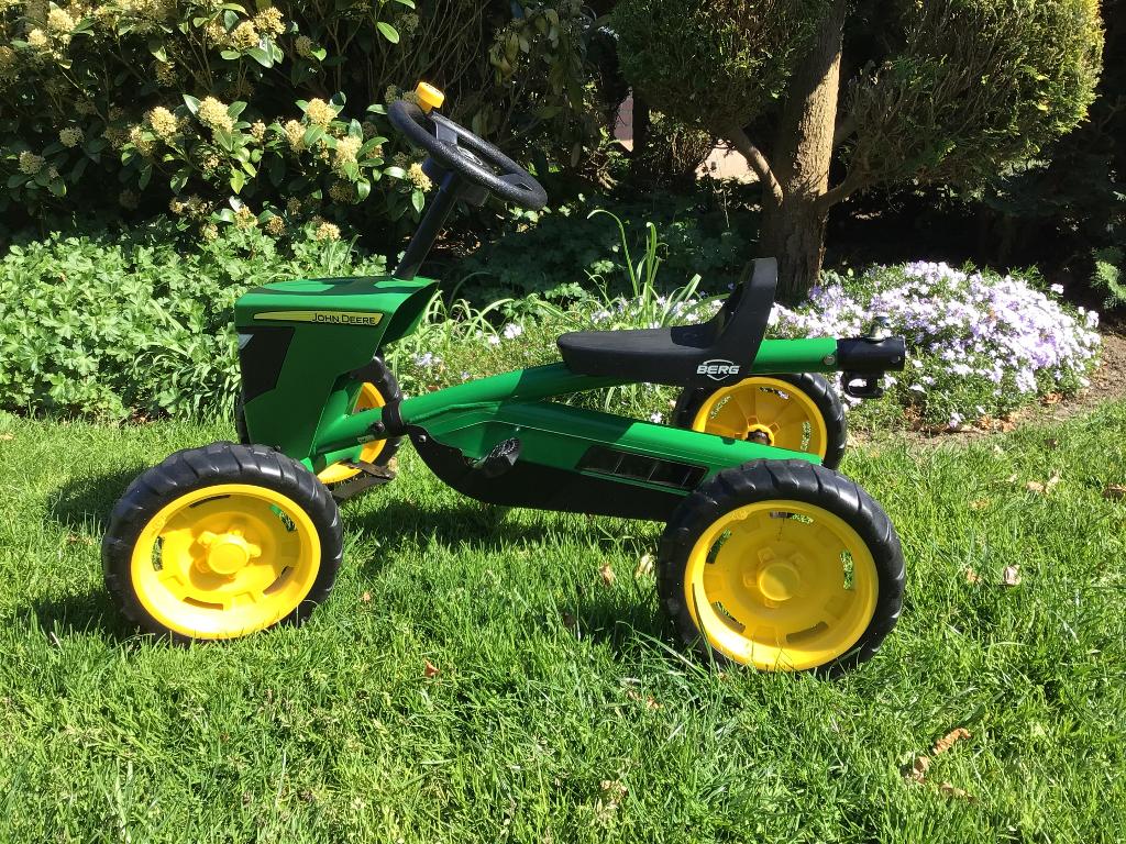 Skelter berg buzzy John deere, Ophalen, Zo goed als nieuw, Berg