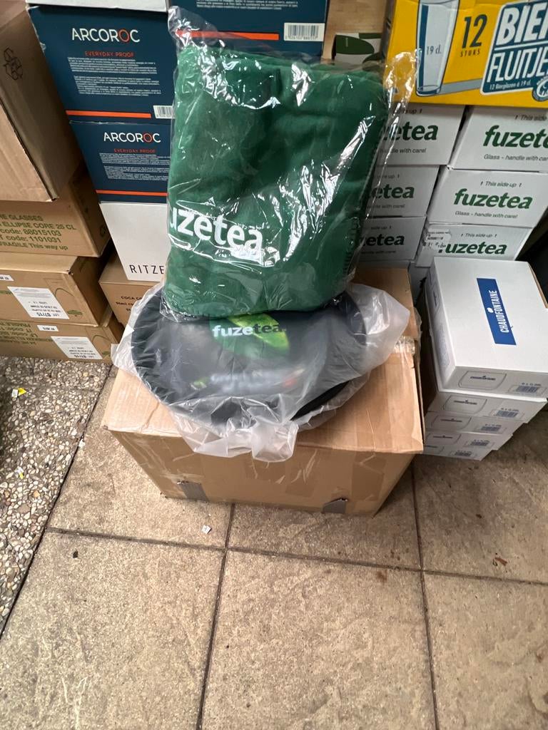 Diverse glazen, biermatjes en koelers van bekende merken, Ophalen, Flessenkoeler, Meerkleurig, Overige merken