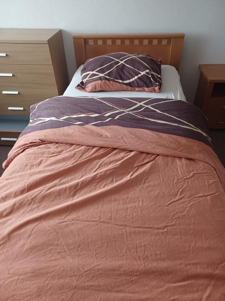 1 persoonsbed met verstelbare bodem, Ophalen, 90 cm, Eenpersoons, Beige