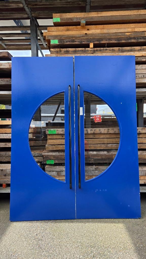 Dubbele deuren klapdeuren openslaande deuren. ( 285 )