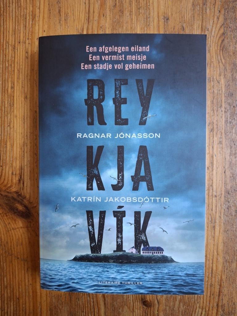 Reykjavik, Scandinavië, Ragnar Jónasson, Ophalen of Verzenden, Zo goed als nieuw