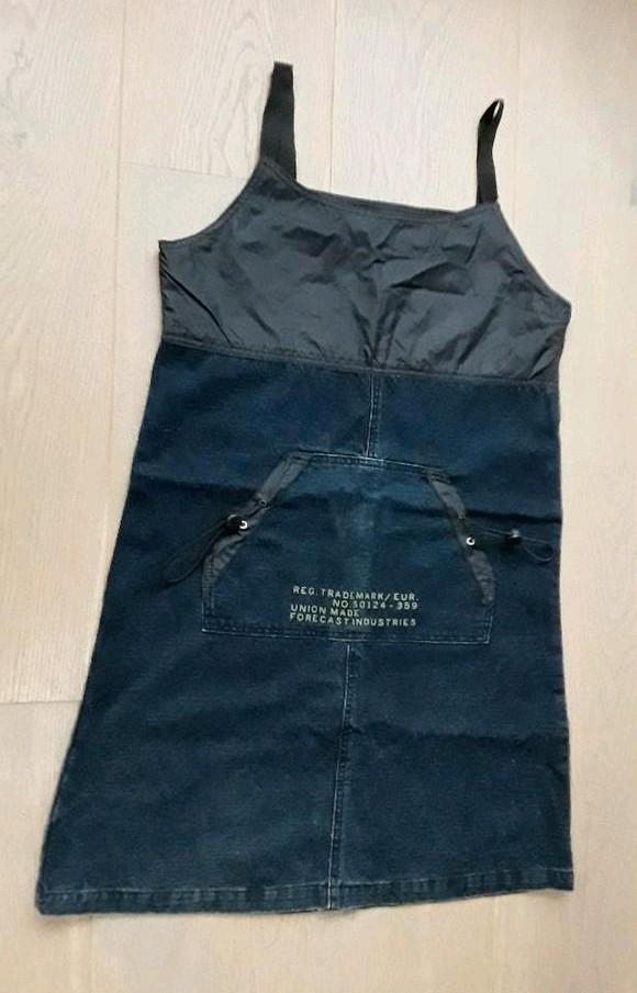 Te koop: Super leuk spijker tuniek, van Forecast!    Maat: M, Kleding | Dames, Maat 38/40 (M), Forecast industries, Blauw, Ophalen of Verzenden