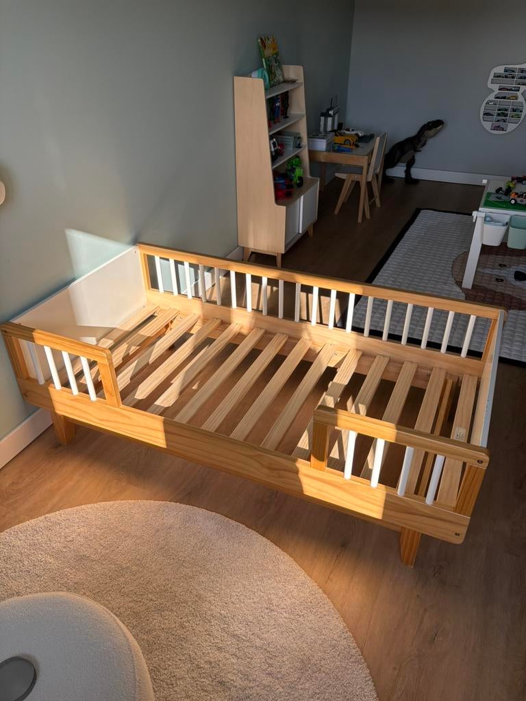Petite Amelie peuterbed 140x70, Kinderen en Baby's, Kinderkamer | Bedden, Ophalen, 70 tot 85 cm, 140 tot 160 cm, Zo goed als nieuw