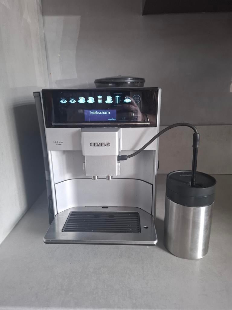 Siemens koffiemachine EQ.6 plus s 300, Gebruikt, Koffiemachine, 1 kopje, Afneembaar waterreservoir