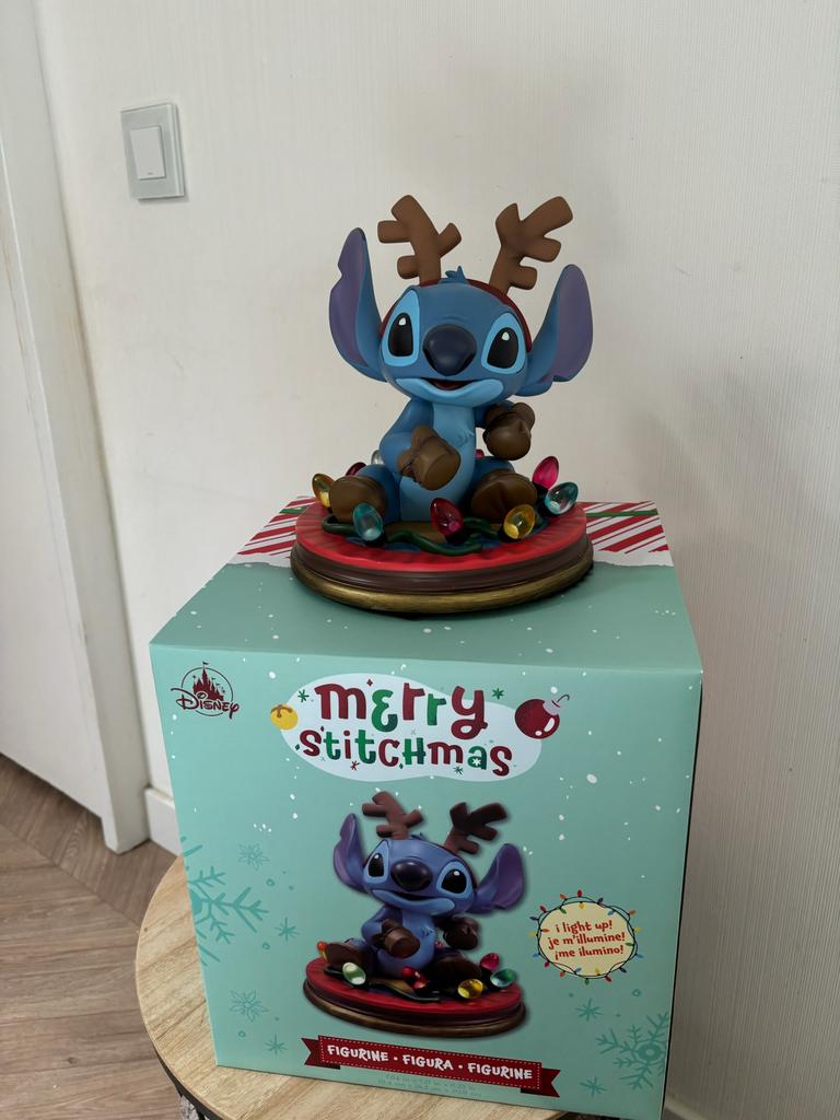 Disney Stitch kerst beeld met licht!, Verzamelen, Ophalen of Verzenden, Nieuw, Beeldje of Figuurtje