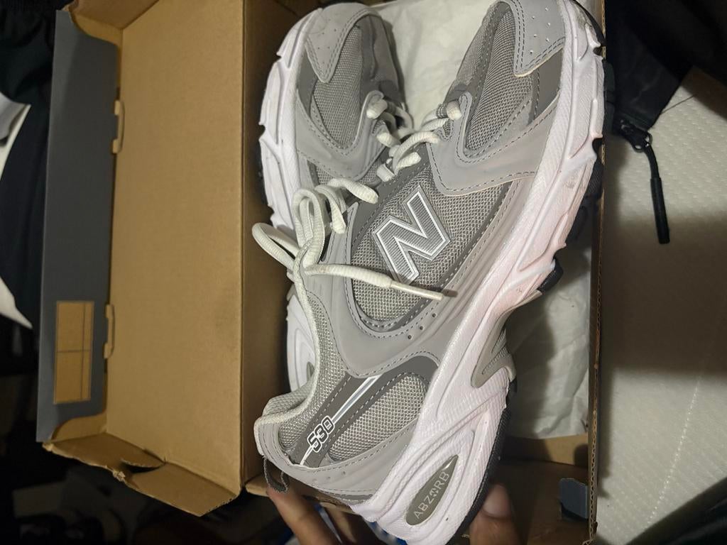 New Balance 530 sneakers grijs, Kleding | Dames, Schoenen, Ophalen of Verzenden, Zo goed als nieuw, Grijs, Sneakers of Gympen