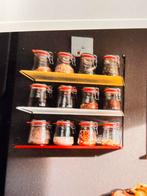 Vintage Tomado kruidenrekje/wandrekje - Geel/Rood/Wit, Huis en Inrichting, Ophalen, Gebruikt