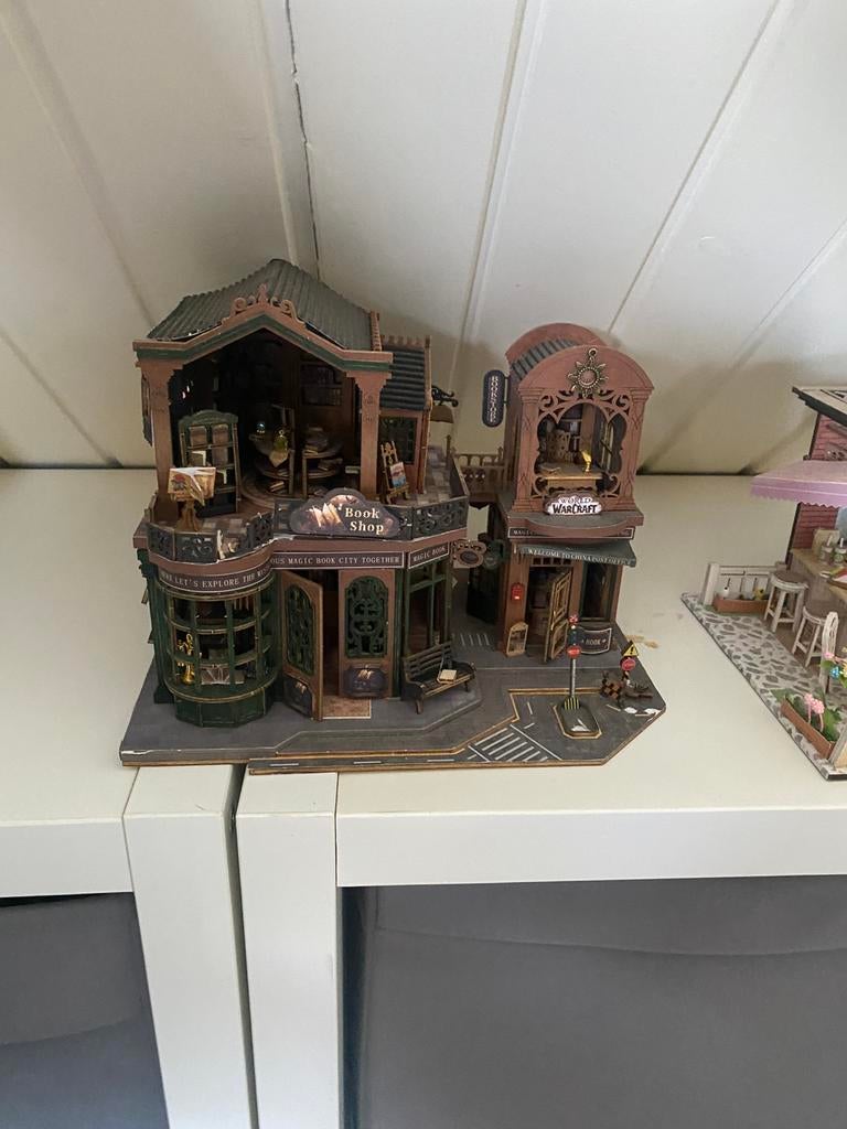 Miniatuur huisje, Ophalen, Zo goed als nieuw, Knutselwerk