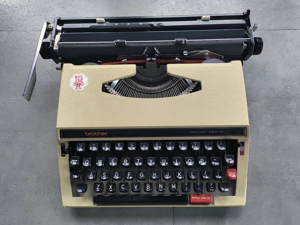 Vintage Brother typemachine, Diversen, Typemachines, Ophalen, Gebruikt