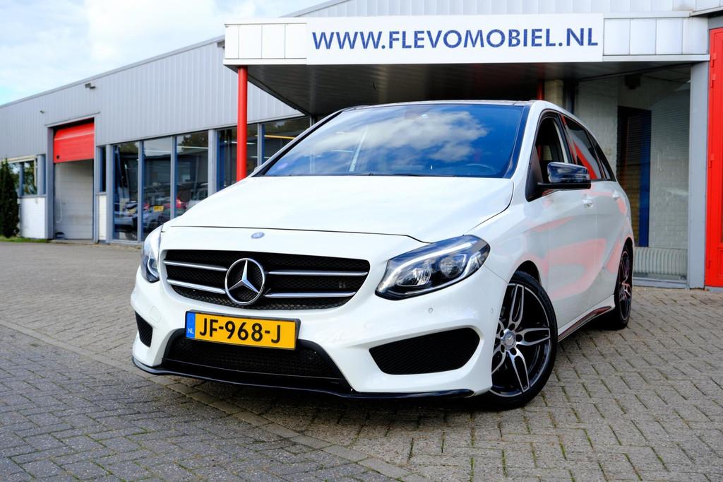 Mercedes-Benz B-klasse 180 AMG Night Edition Plus Aut. Pano|, Auto's, Mercedes-Benz, 1325 kg, Gebruikt, Euro 6, 4 cilinders