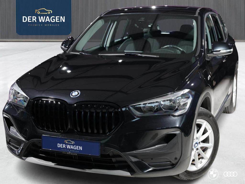 BMW X1 xDr25e BUSINESS / PANODAK / HARMANKARDON / HIFI / STO, Auto's, BMW, Stof, Met garantie (alle), Zwart, Bedrijf
