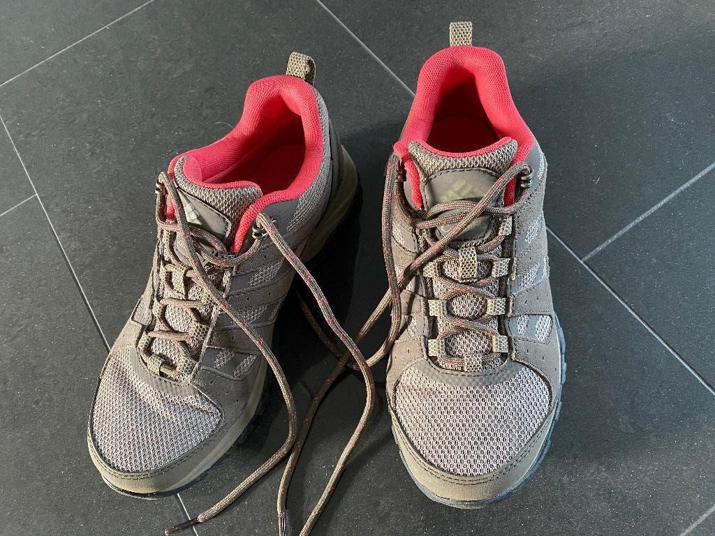 Wandelschoenen, Ophalen of Verzenden, Zo goed als nieuw, Schoenen