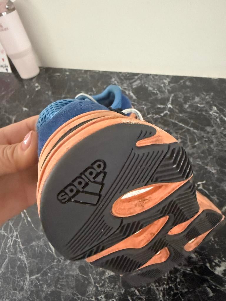 Adidas Yeezy Boost 700 Wave Runner Sneakers, Ophalen of Verzenden, Gedragen, Blauw, Sneakers of Gympen