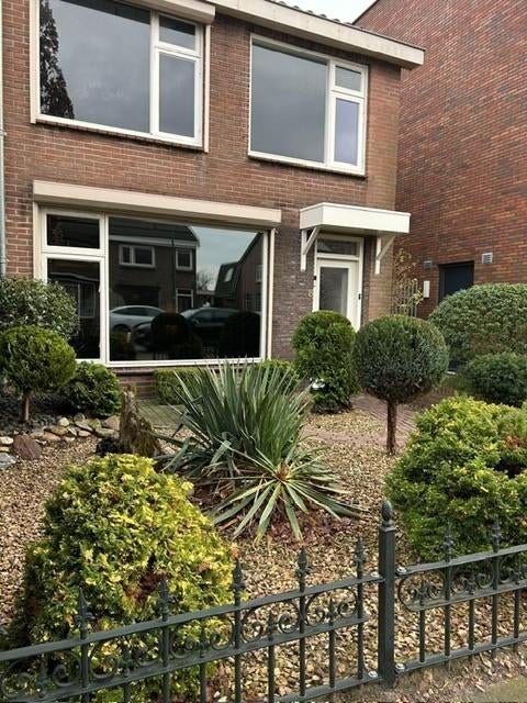 Woning te huur in V’DAAL  met garage deze met extra ruimte, 120 m², Direct bij eigenaar, 5 kamers, Utrecht