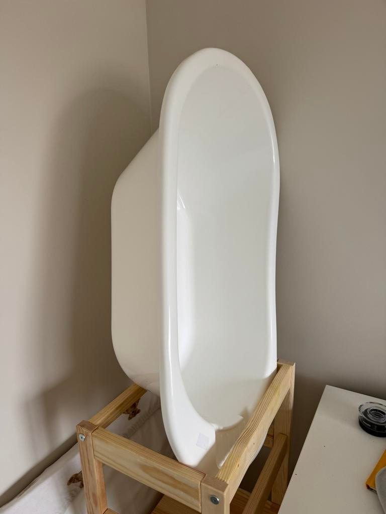 Babybadje met standaard van prenatal, Ophalen, Zo goed als nieuw