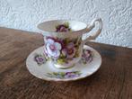 Oude Royal Albert kop en schotel - viooltjes, Ophalen of Verzenden