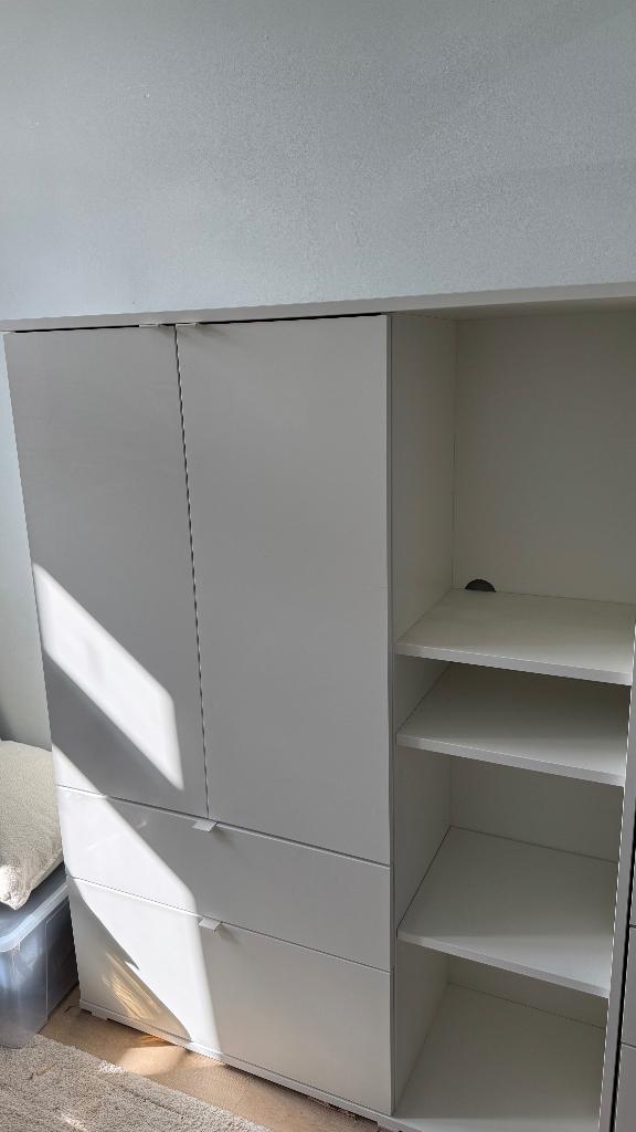 IKEA VIHALS kast, wit, Ophalen, Gebruikt, 100 tot 150 cm, 100 tot 150 cm