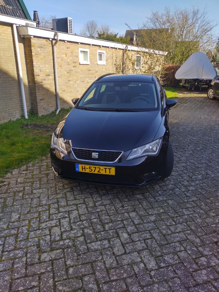 Seat Leon 1.2 TSI 110pk 2014 Zwart, Voorwielaandrijving, Leon, 620 kg, Stationwagon