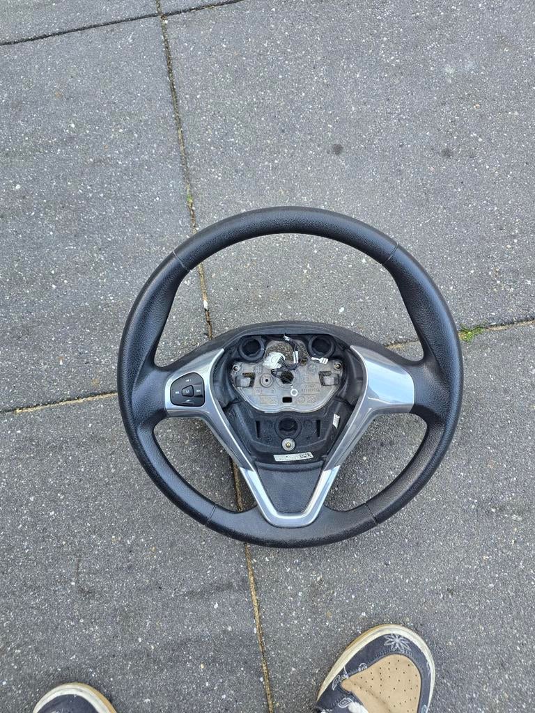 Stuurwiel Ford Fiesta (2008-2017) - Gebruikt, Auto-onderdelen, Ophalen of Verzenden, Gebruikt, Ford