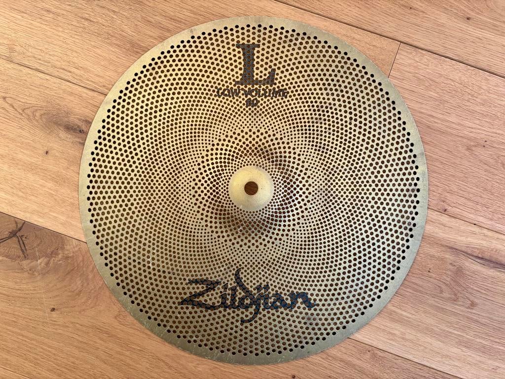 Zildjian L80 Low Volume Crash Bekken, Muziek en Instrumenten, Drumstellen en Slagwerk, Ophalen of Verzenden, Zo goed als nieuw