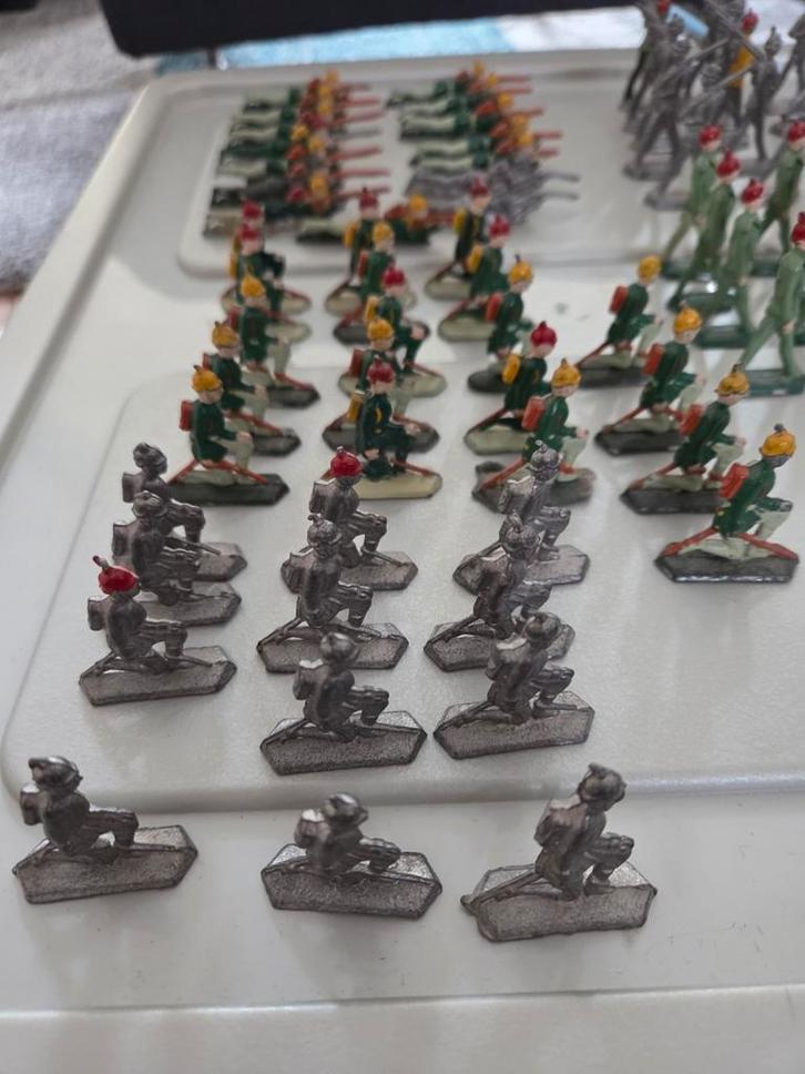 Oude tinnen soldaatjes, geschilderd en ongeschilderd, Verzamelen, Poppetjes en Figuurtjes, Gebruikt, Ophalen of Verzenden