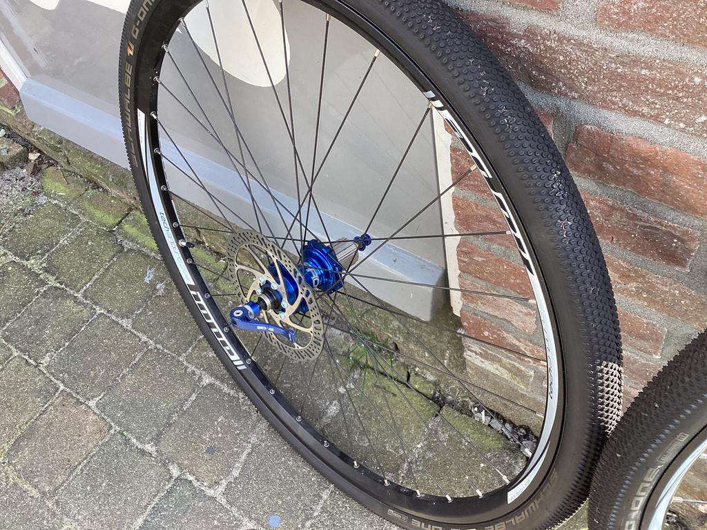Te koop set wielen voor weg of gravel, Fietsen en Brommers, Fietsonderdelen, Ophalen, Zo goed als nieuw, Wiel