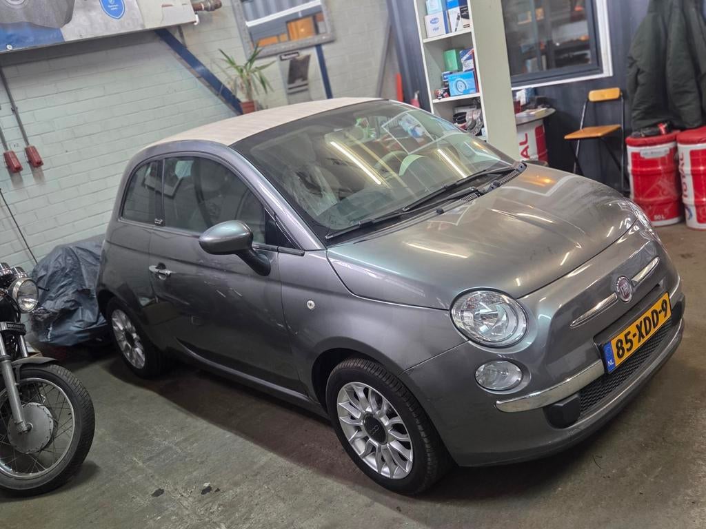 Fiat 500 Cabriolet 1.2i  Nieuwe APK en groot onderhoud!, Auto's, 880 kg, 4 cilinders, Leder en Stof, Handgeschakeld