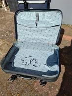 Grote koffer met ritsen en gespen - 62x43x18 cm, 30 cm of meer, Gebruikt, Minder dan 35 cm, Ophalen of Verzenden