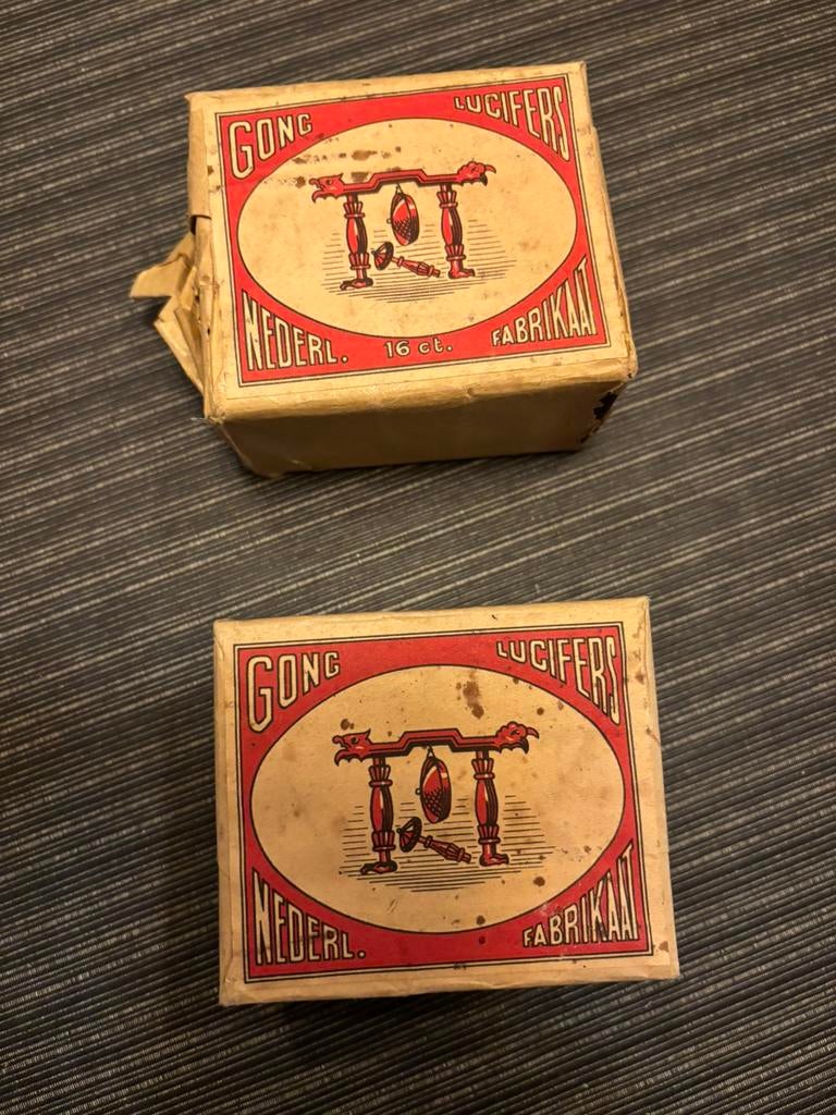 Oude verpakking lucifers Gong origineel met inhoud, Ophalen of Verzenden, Nieuw, Luciferdoosjes of -merken