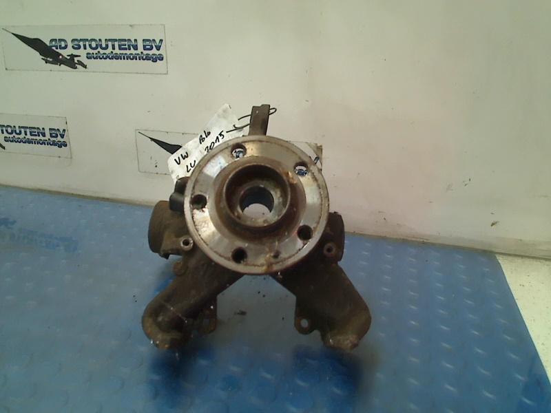 Fusee Links Voor Volkswagen Polo V (6R) (2014-03/2017-10), Gebruikt, Volkswagen, Volkswagen AG, Kundenbetreuung@volkswagen.de