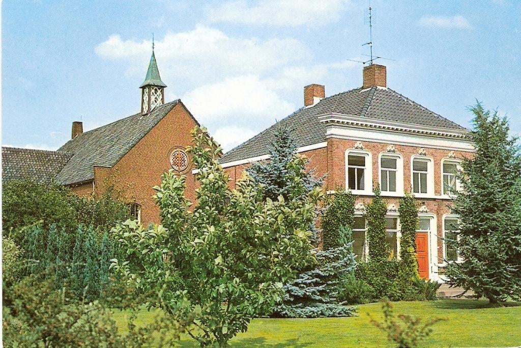 Almkerk               586, Ophalen of Verzenden, Voor 1920