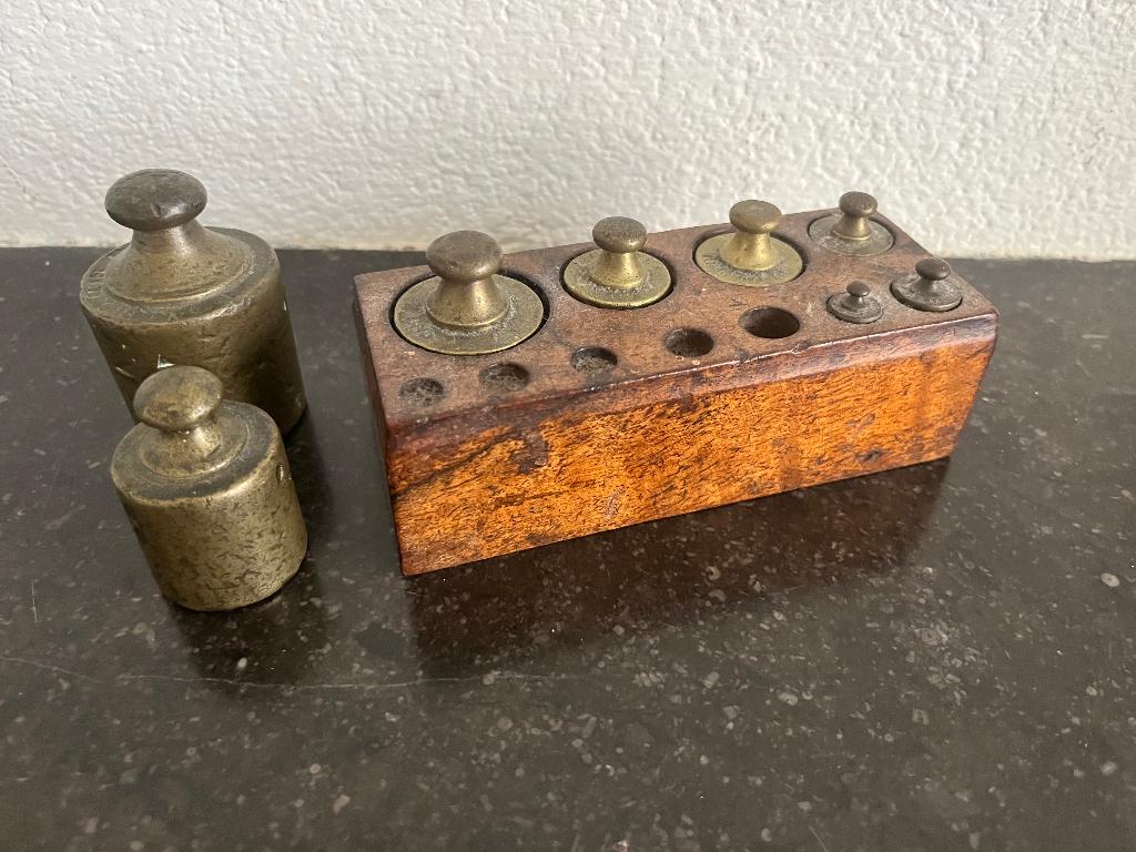 Vintage blok met gewichten + 2 losse, Ophalen of Verzenden, Koper