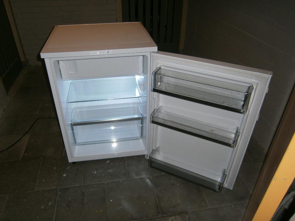 AEG Tafelmodel Koelkast  Nieuwstaat, Ophalen, Minder dan 85 cm, 100 tot 150 liter, Zo goed als nieuw