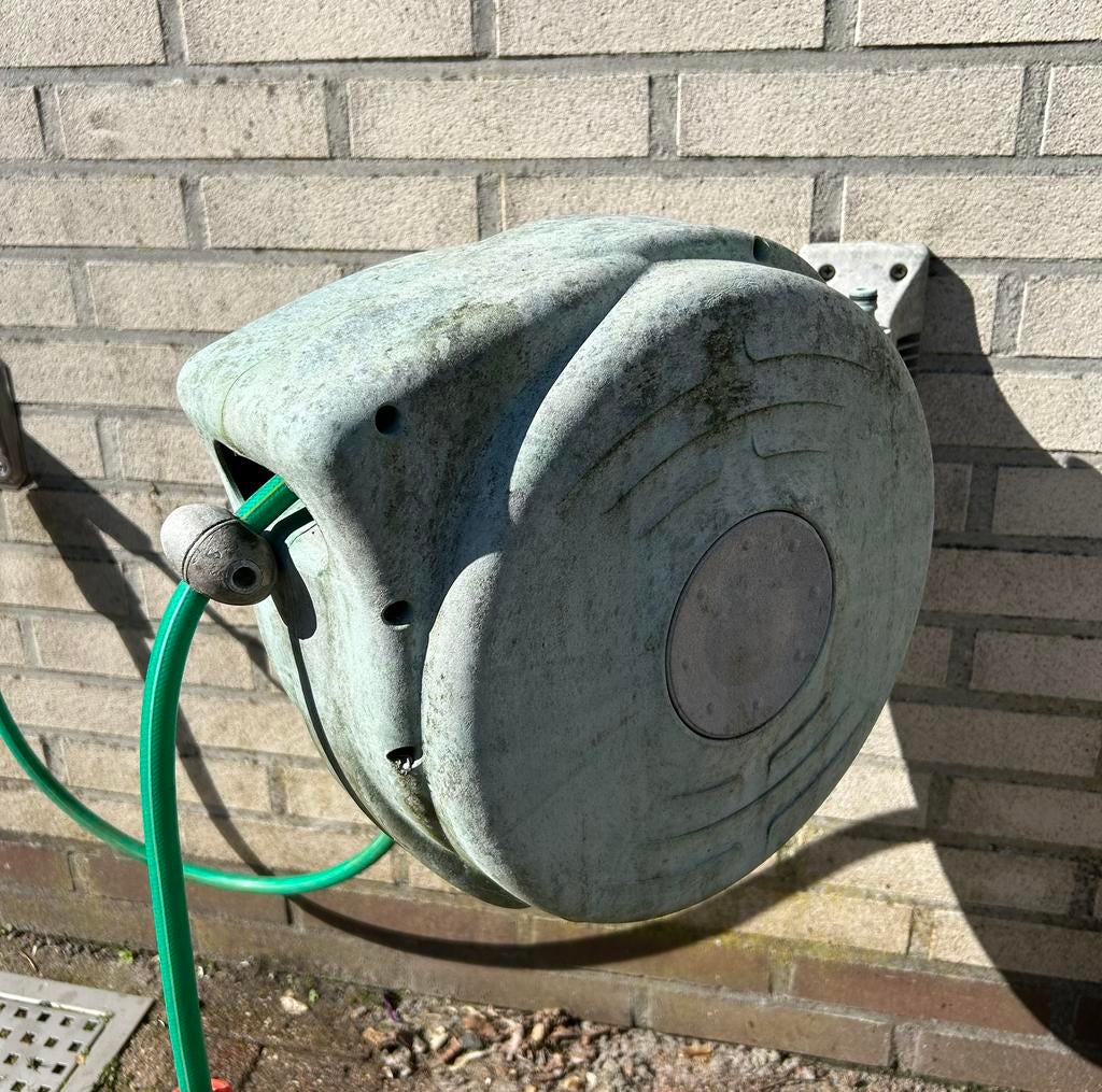 Tuinslang haspel - 15 meter, bevestiging voor aan de muur, Tuin en Terras, Tuinslangen, Ophalen, Gebruikt, Tuinslanghaspel