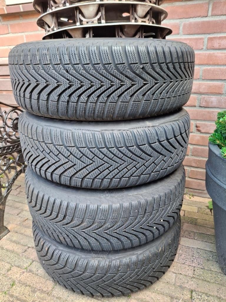 4 Vredestein Winterband+Velg Audi (en Seat-Skoda-VW) 6á6½mm, Auto-onderdelen, Banden en Velgen, Ophalen, Gebruikt, 15 inch, Banden en Velgen