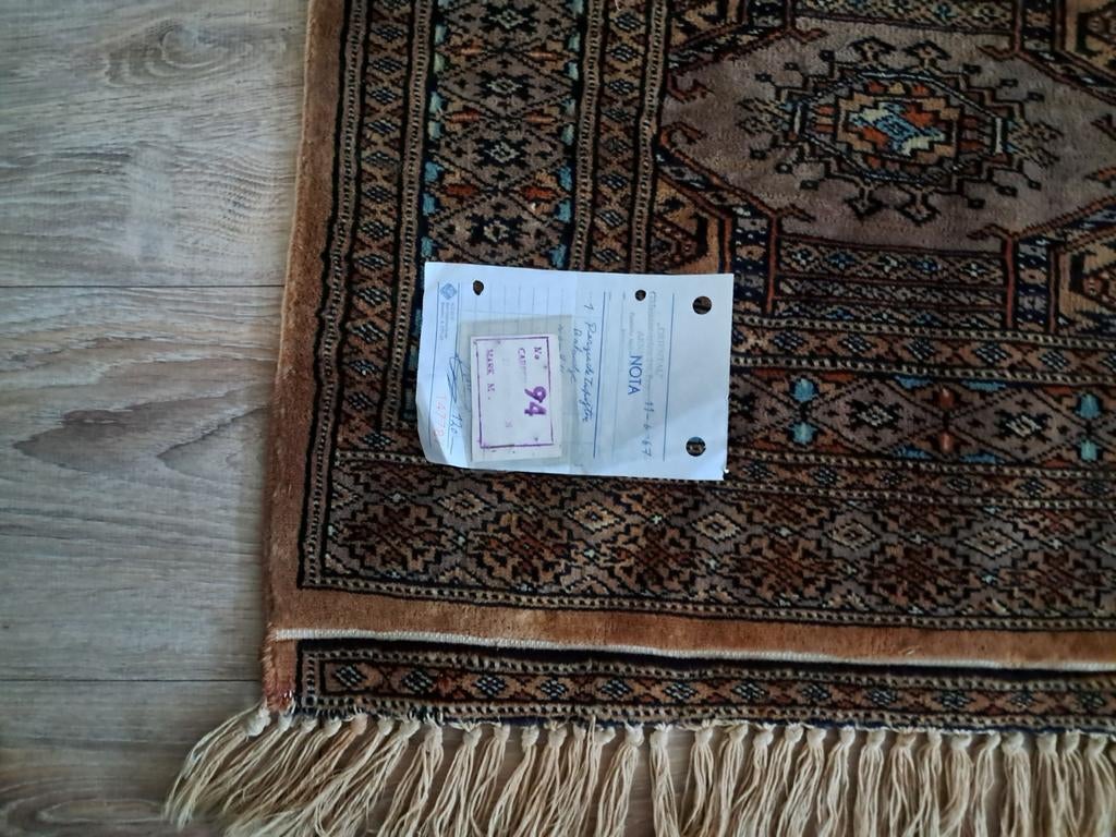 Echt perzisch tapijt, Huis en Inrichting, Stoffering | Tapijten en Kleden, Ophalen of Verzenden, Zo goed als nieuw, Rechthoekig