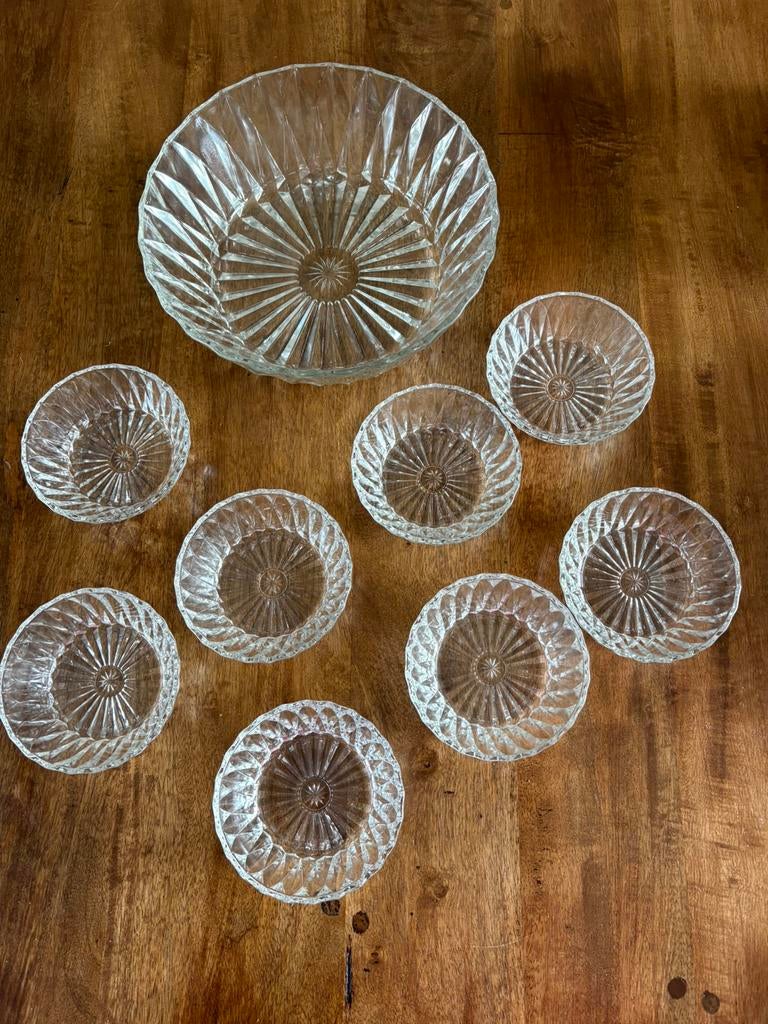 Kristallen bowl punch set met 8 mini schaaltjes, Ophalen, Zo goed als nieuw