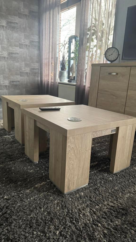 Lamulux salontafel, Ophalen