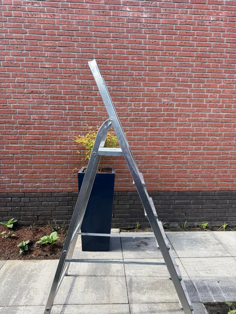 Excelsior huishoud Trap, Doe-het-zelf en Verbouw, Ladders en Trappen, Ophalen, Zo goed als nieuw, Trap, Minder dan 2 meter