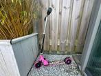Roze met zwarte step, Fietsen en Brommers, Steps, Ophalen, Zo goed als nieuw, Gewone step