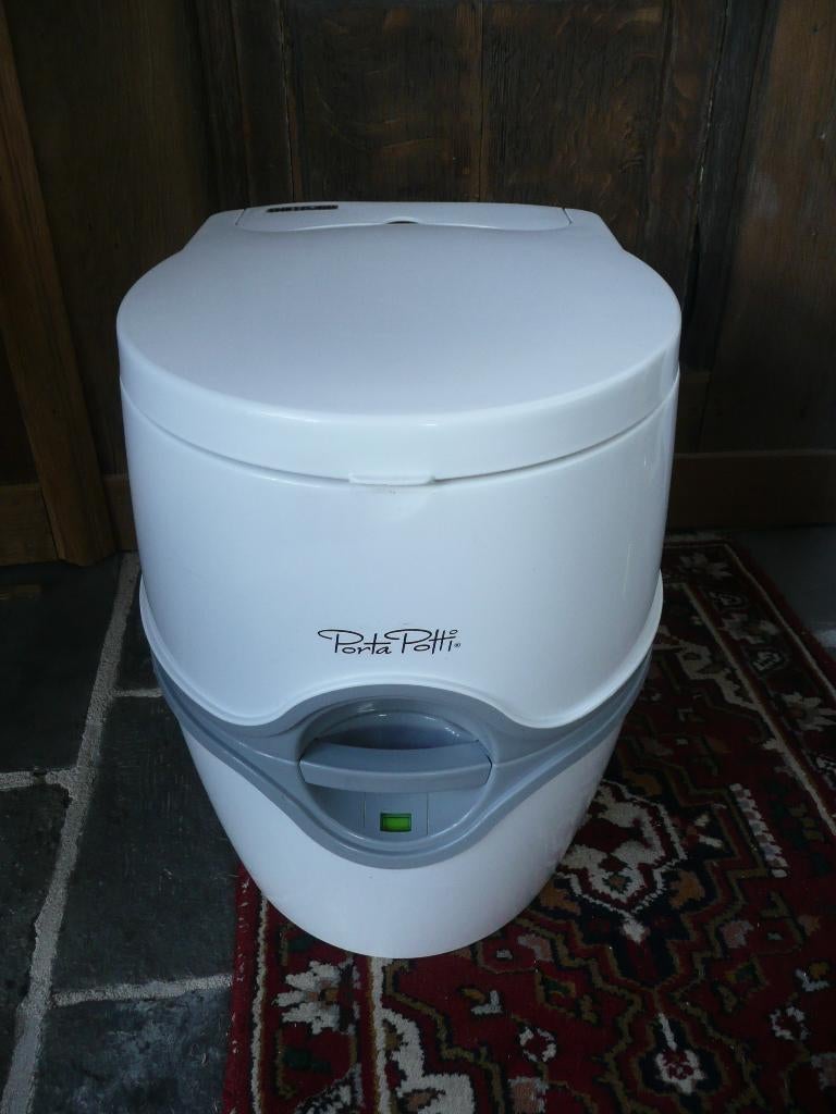 Chemisch toilet , camping toilet, Ophalen, Zo goed als nieuw