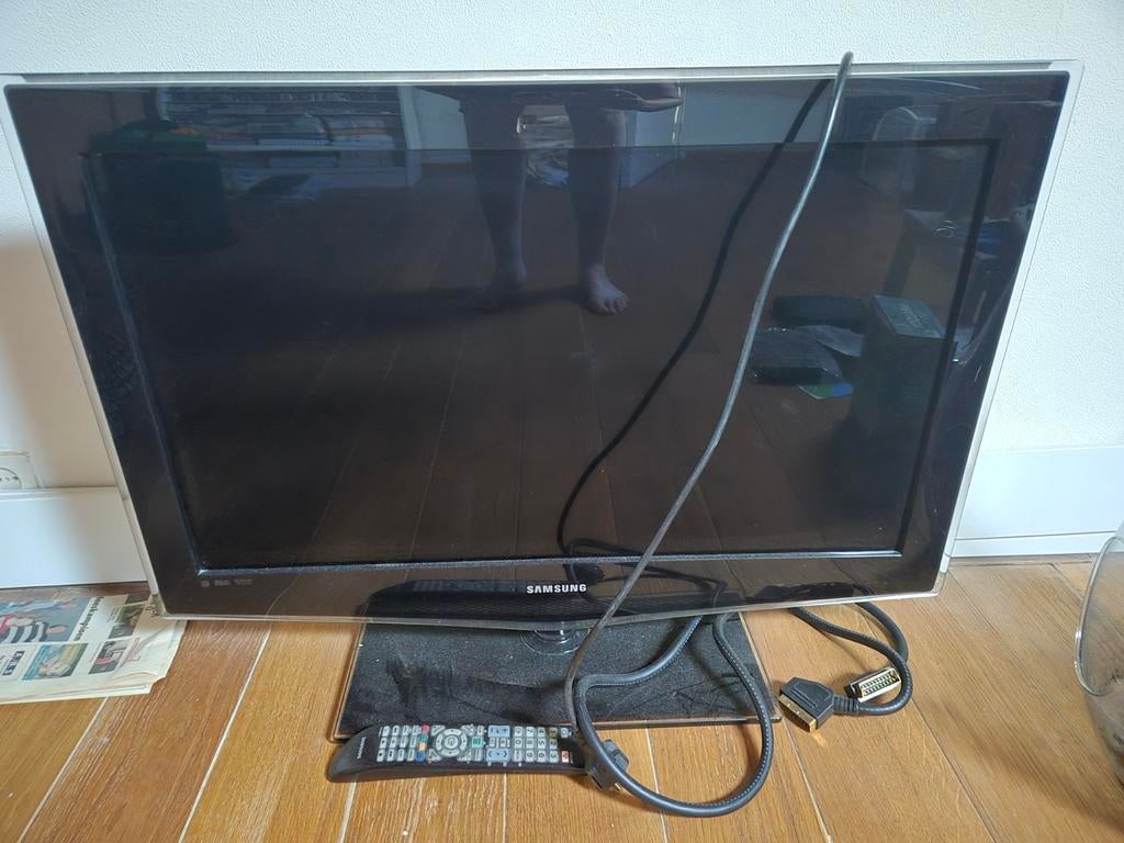 Samsung LE32B652T4P tv, Ophalen