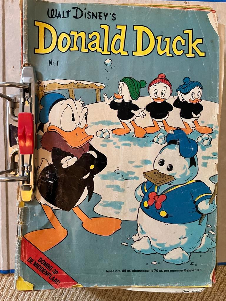 Donald Duck jaargangen 1975, 1976, 1977 in ordners, Boeken, Stripboeken, Complete serie of reeks, Ophalen, Gelezen