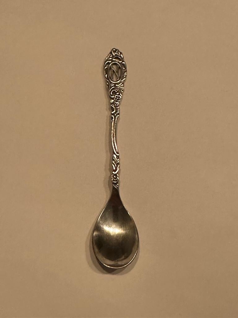 Verzilverd Letter N lepeltje. Theelepeltje lepel Gero 90., Ophalen of Verzenden