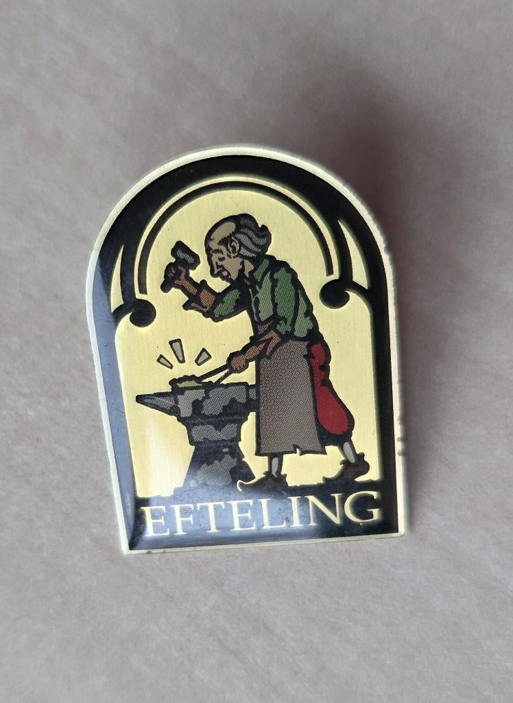 Efteling pin Smid, Verzamelen, Speldjes, Pins en Buttons, Gebruikt, Speldje of Pin, Overige onderwerpen, Ophalen of Verzenden