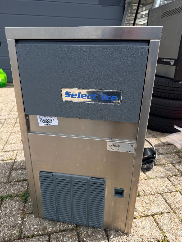 Horeca ijsblokjesmachine – Brema Select Ice SL 60A, Ophalen, Gebruikt, Zelfvriezend