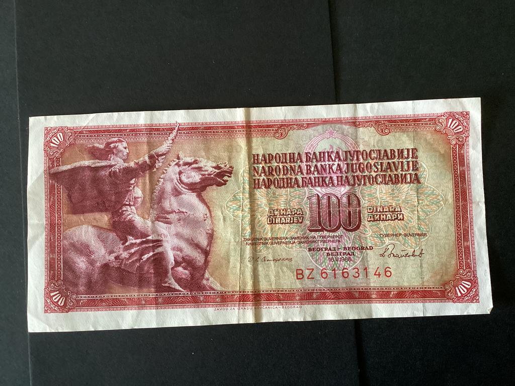 Bankbiljet van 100 DINARA. Uit Joegoslavië, Postzegels en Munten, Bankbiljetten | Europa | Niet-Eurobiljetten, Ophalen of Verzenden